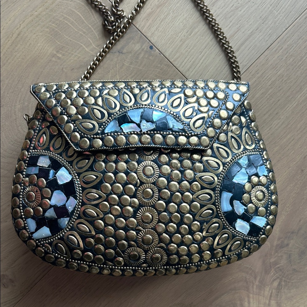 Anekaant Mosiac Gold & Black Metal & Mother of Pearl Mosaic Clutch